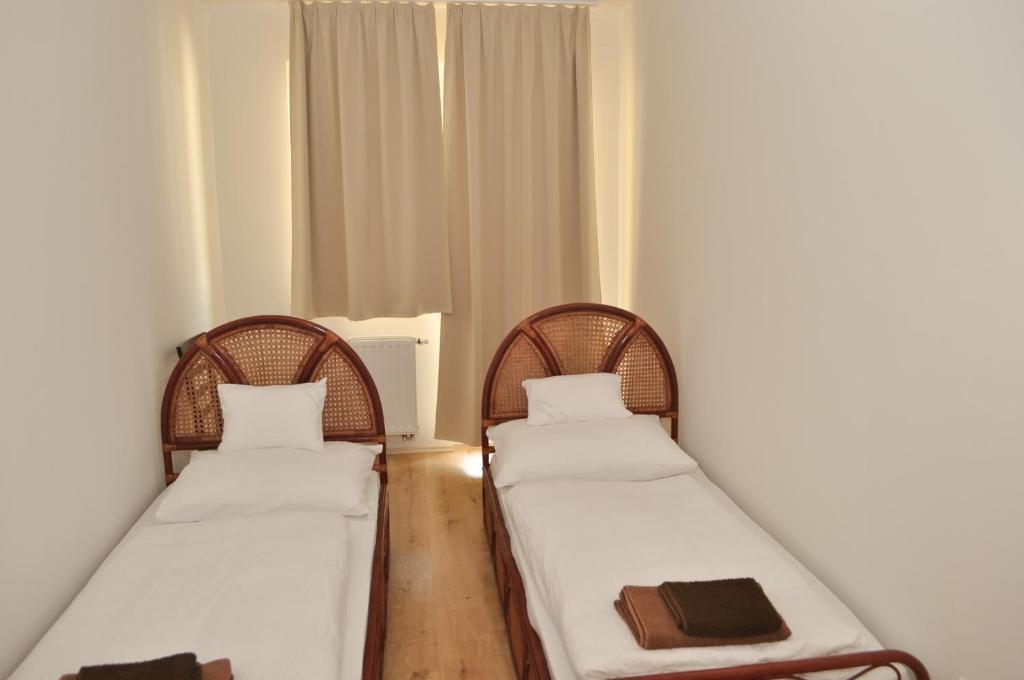 Tisza Palota Apartmanok Szeged Phòng bức ảnh