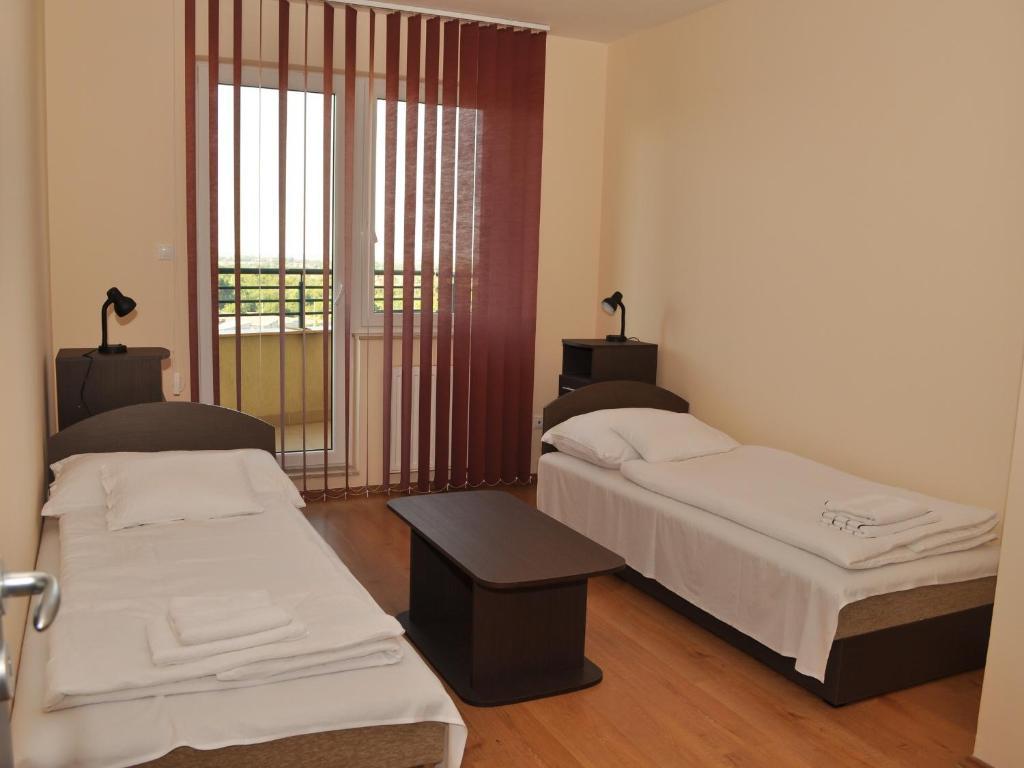 Tisza Palota Apartmanok Szeged Phòng bức ảnh